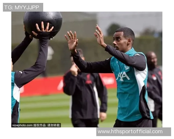 维尔茨表现不佳遭球迷嘘声图片报评分低迷引发热议 维尔茨表现不佳遭球迷嘘声图片报评分低迷引发热议