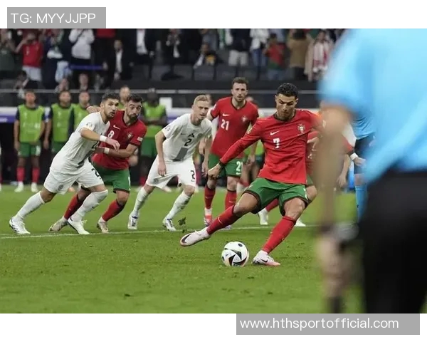 C罗点球失误遭凯莱赫神勇扑救葡萄牙错失良机 C罗点球失误遭凯莱赫神勇扑救葡萄牙错失良机