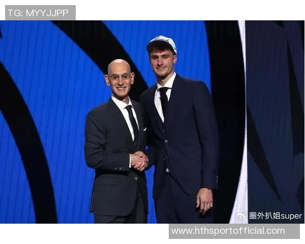 比尔西蒙斯称弗拉格进攻能力堪比塔图姆生涯第三年表现