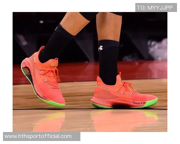 库里对UA招募克拉克失败感到失望同时各大品牌年薪报价分析 库里对UA招募克拉克失败感到失望同时各大品牌年薪报价分析