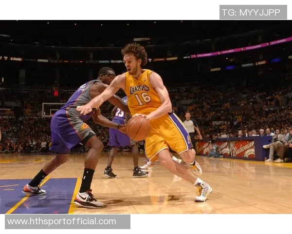 双塔组合首发未能发挥稳定斯波坦言防守表现远未达标 双塔组合首发未能发挥稳定斯波坦言防守表现远未达标